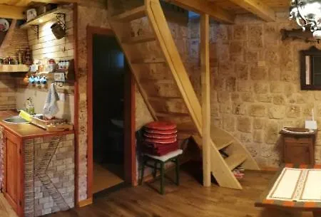 Brvnara Na Obali Reke Drine Деревянный коттедж